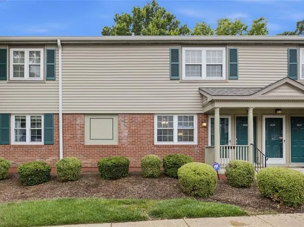 1443 Bobolink Pl, Saint Louis, MO 63144