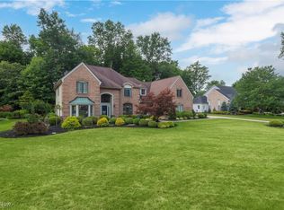 32379 Brandon Pl, Avon Lake, OH