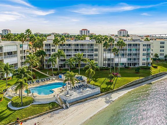 2nd image of 5901 Bahia Del Mar Cir APT 520