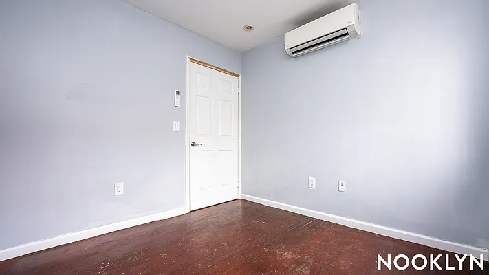 Rented by Nooklyn NYC LLC | media 8