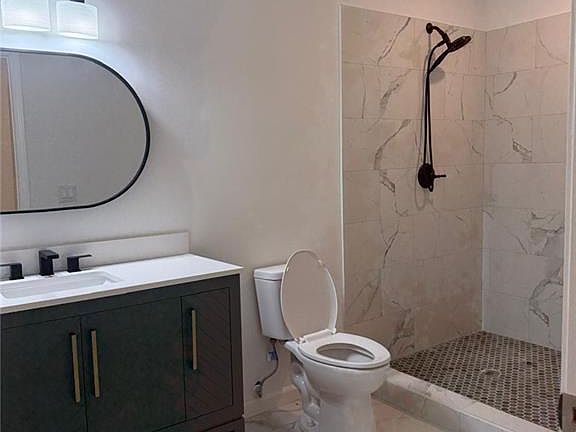 4th image of 331 Highway 162