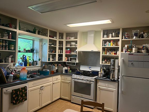 5th image of 11505 Indianhead Dr