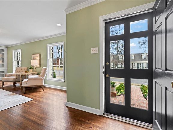 3rd image of 4138 Long Leaf Dr
