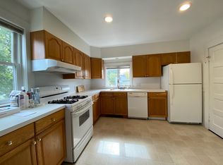 124 Garden St, Cambridge, MA 02138