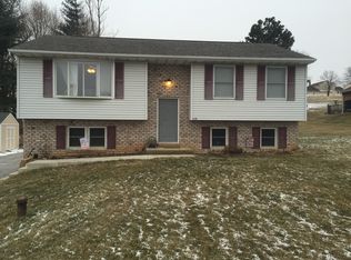 1410 Old New Windsor Rd, New Windsor, MD 21776