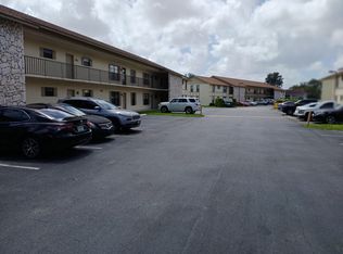 5925 Longbow Ln APT 4, West Palm Beach, FL 33415