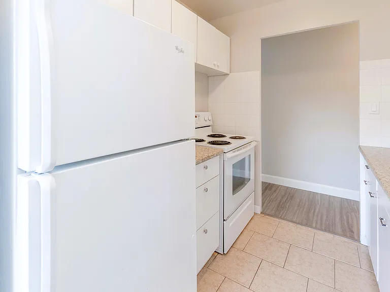 620 Berkshire Rd — Photo 14