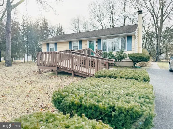 1857 W Oak Rd, Vineland, NJ 08360