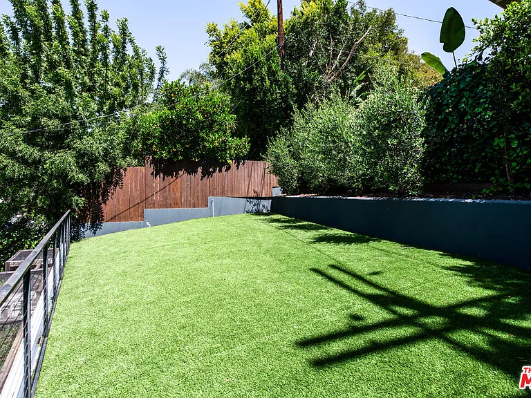 3606 Berry Dr — Photo 36