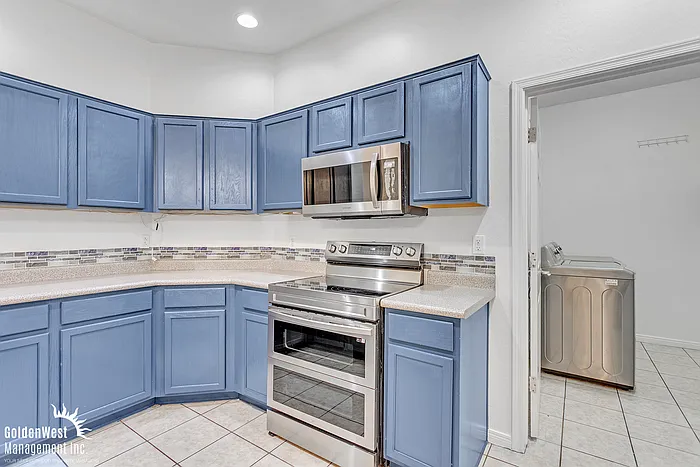 3131 E Legacy Dr #2013 — Photo 6