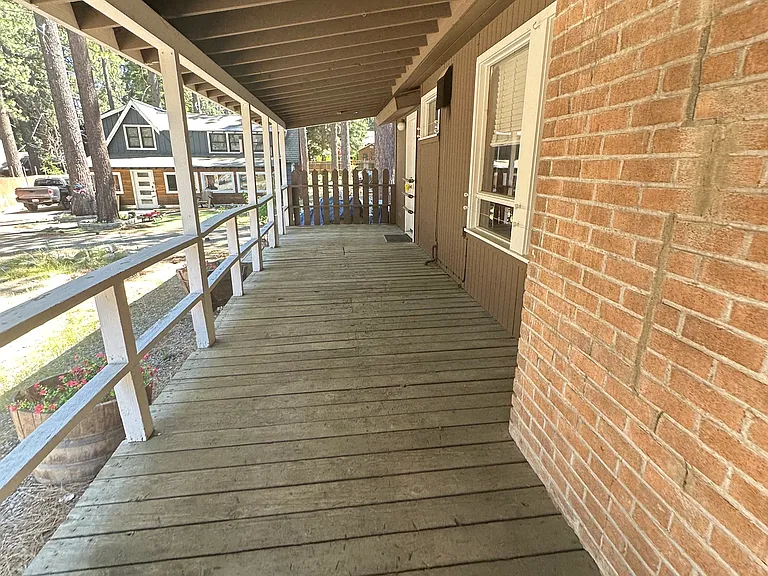 307 Pineland Dr — Photo 12