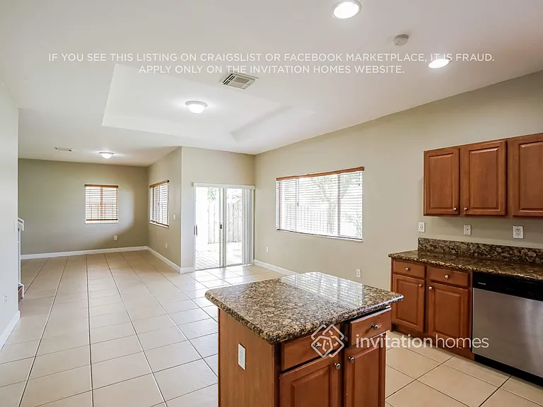 22121 SW 87th Pl — Photo 8