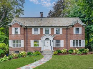 120 Lyncroft Rd, New Rochelle, NY 10804