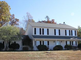 8197 Foxworth Trl, Powell, TN 37849