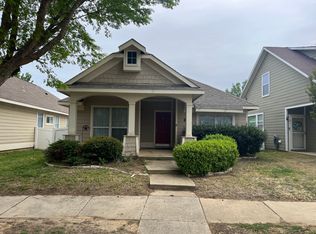 9908 Concord Dr, Aubrey, TX 76227