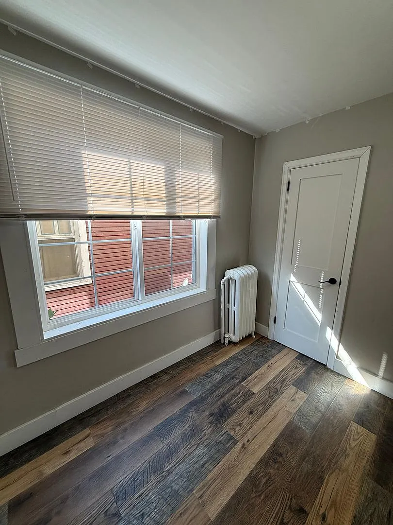 251 Maria Ave — Photo 4