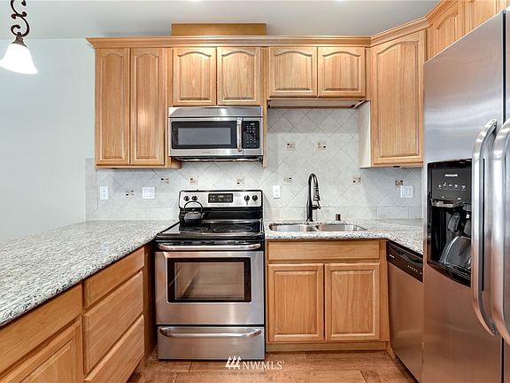 5th image of 2301 S G Street #L