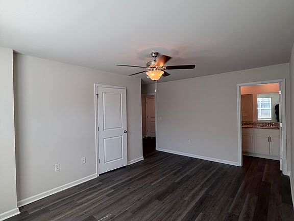 4th image of 600 Golden Resin Rd