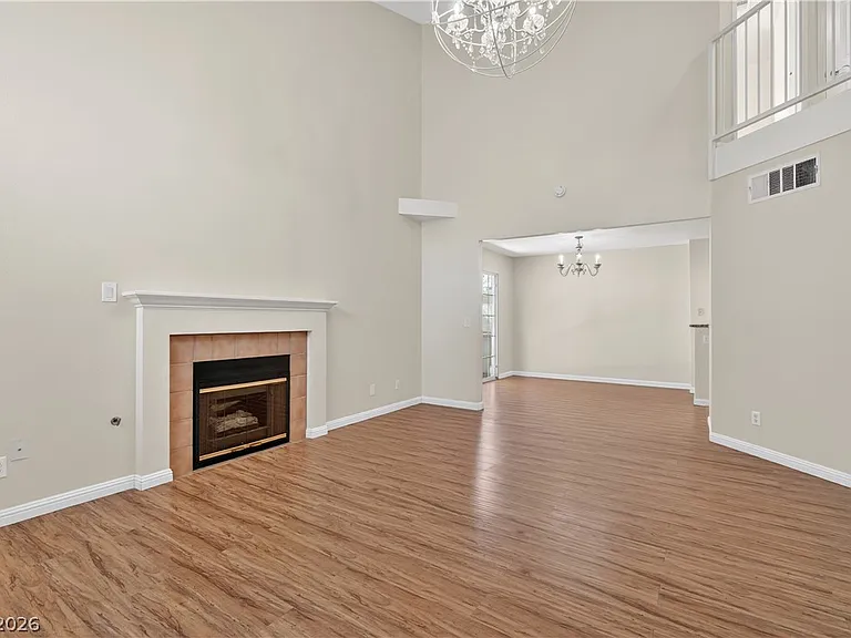 7926 Rosellen Ave — Photo 11