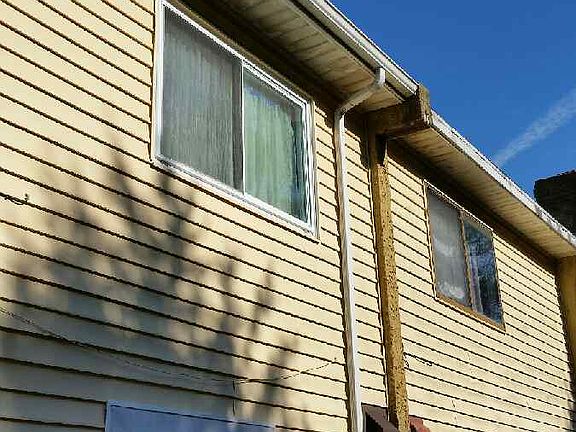 Side of house 2 story