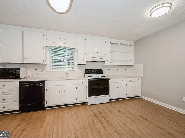 1763 Sherman Ln NW #0 — Photo 11