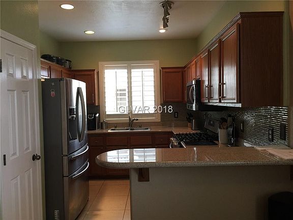 4th image of 1818 Versante Ave