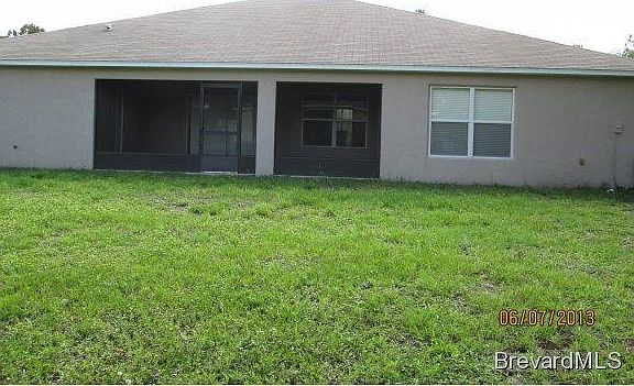 3rd image of 692 Cecelia Ave SE