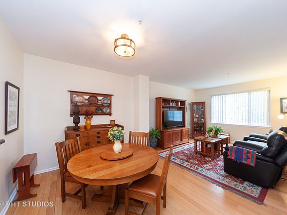 3rd image of 1744 Sienna Ct #1744