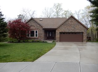 1750 Rusticwood Ln, Cincinnati, OH 45255