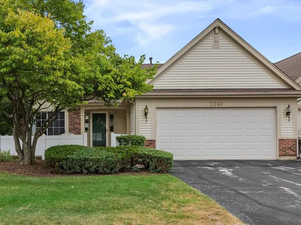 2760 N Augusta Dr, Wadsworth, IL 60083