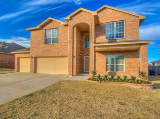 11241 NW 97th St, Yukon, OK 73099