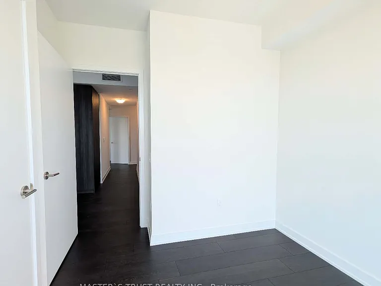 5858 Yonge St #3008 — Photo 10