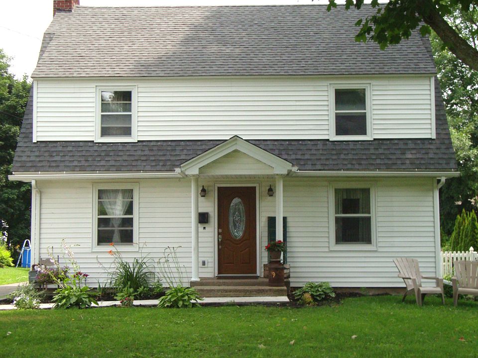 1st image of 9 Prospect Ave