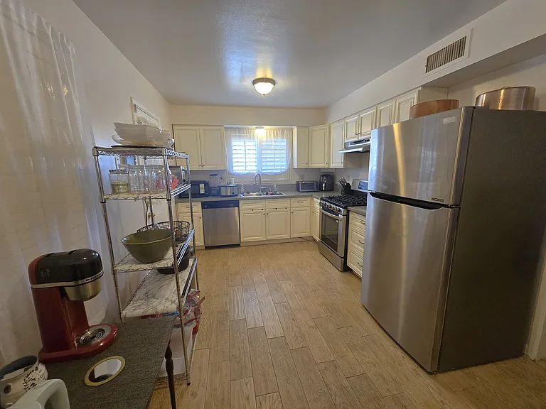 26481 Fordham Dr — Photo 5
