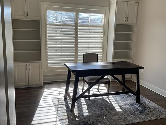 4th image of 5205 Shoal Creek Ct