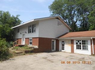 481 W Roosevelt Rd, West Chicago, IL 60185
