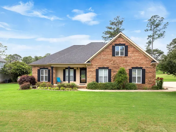 103 Pine Hill Dr, Anniston, AL 36207