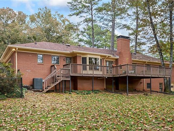 3rd image of 3007 Moorings Pkwy