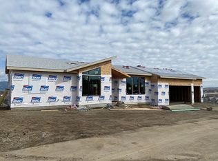 1520 S Chapman Rd, Greenacres, WA 99016