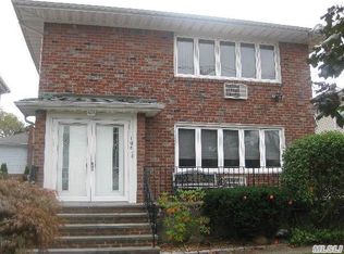 106 2nd St, New Hyde Park, NY 11040