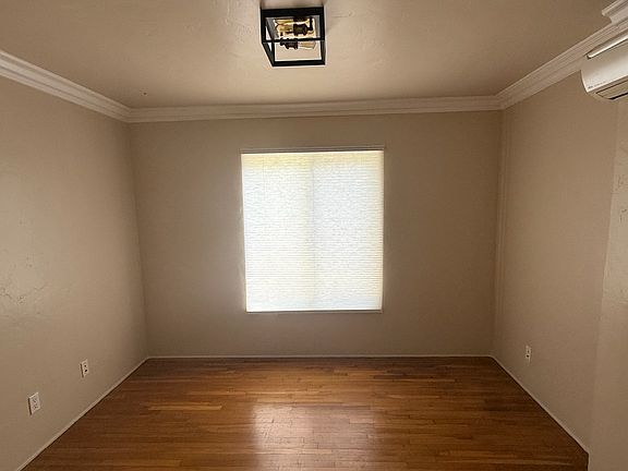 3rd image of 3620 Park Blvd Unit 3