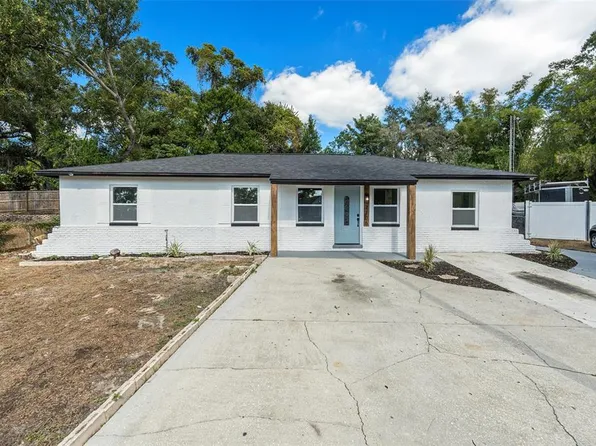 7106 Lynwood Dr, Tampa, FL 33637