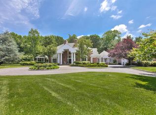 1 Harding Ln, Rumson, NJ 07760