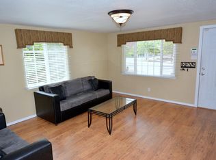 1801 Sunshine Ter SE, Albuquerque, NM 87106