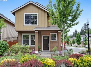 10522 NE Gateway St, Hillsboro, OR 97006