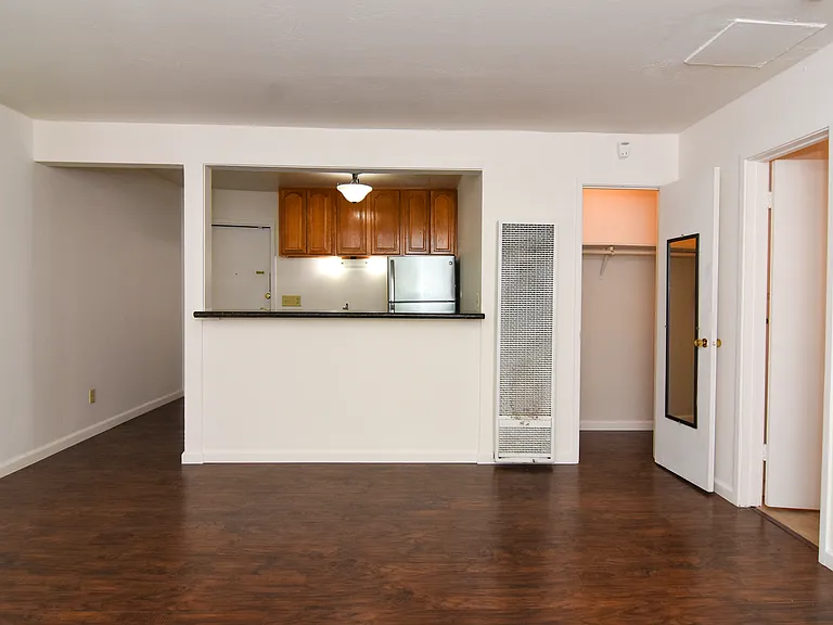 414 Fairmount Ave #102 — Photo 2