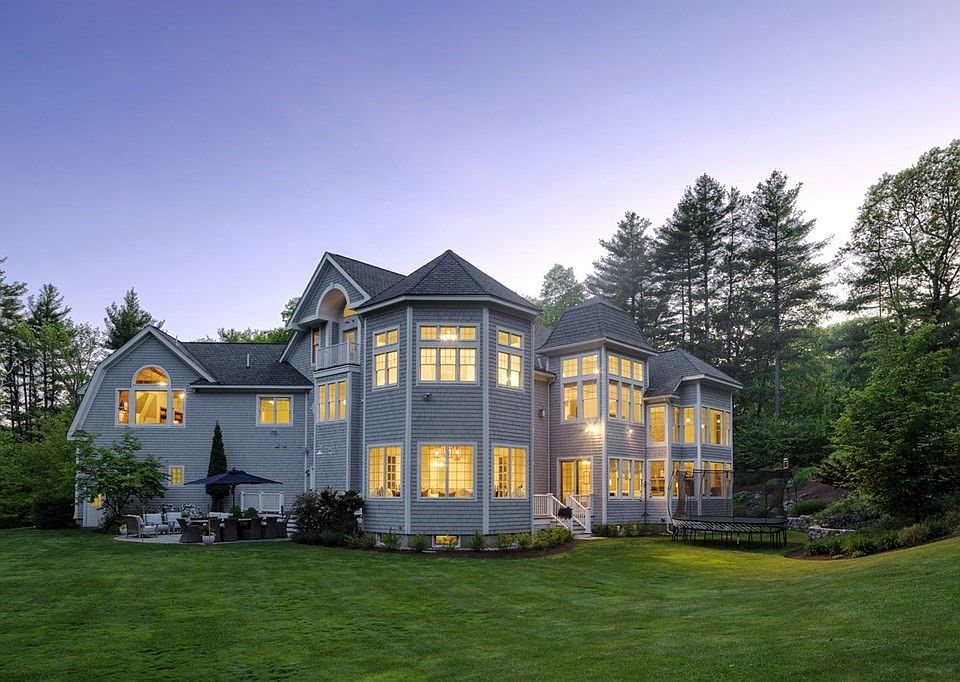 798 Strawberry Hill Rd, Concord, MA 01742 Zillow