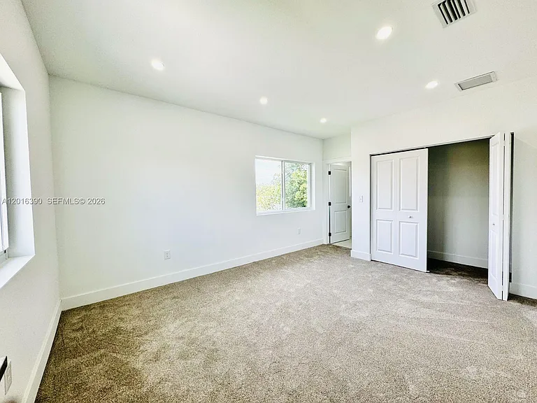 8005 NW 14th Ct #8005 — Photo 13
