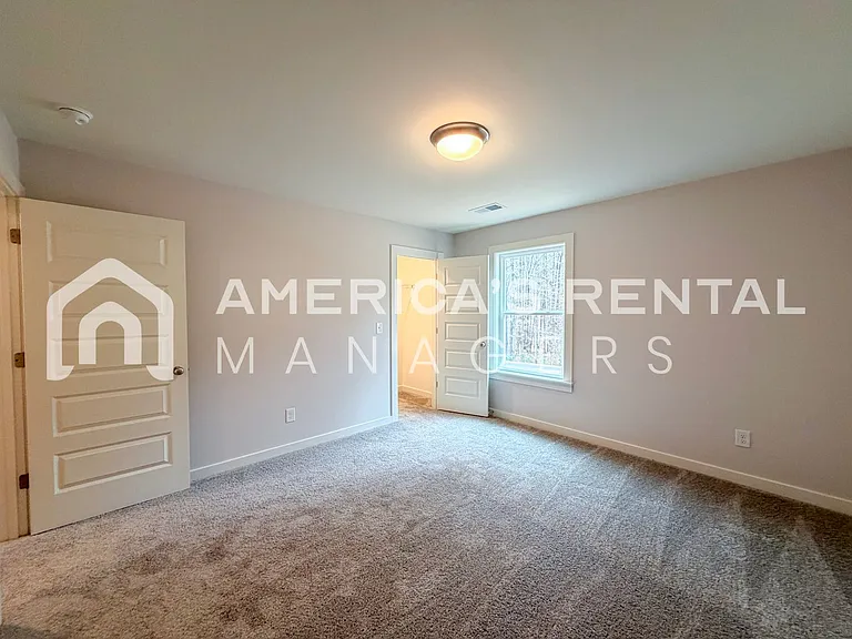 101 Townmoor Ln — Photo 47