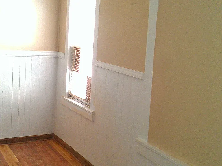 224 Johnson St #R — Photo 9